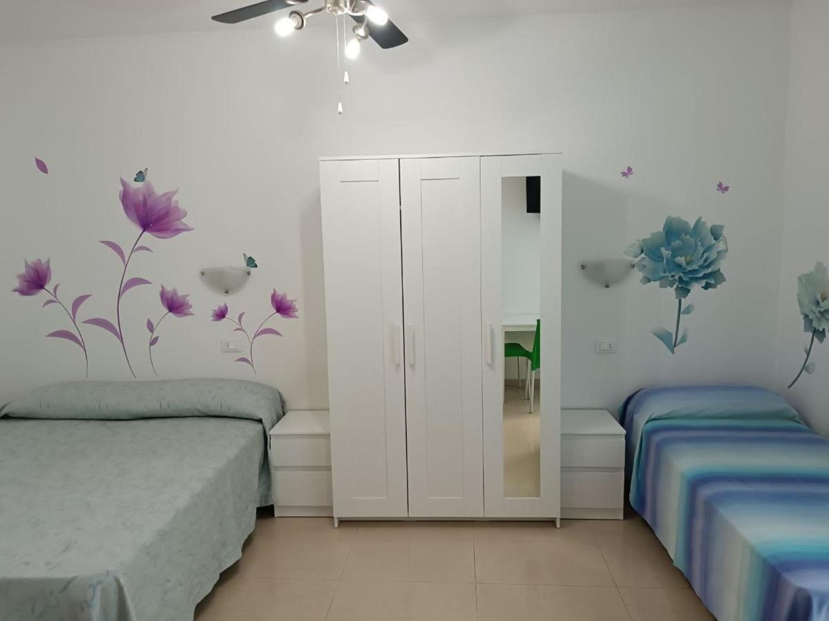 Residence Blu Marine Rimini Exterior photo