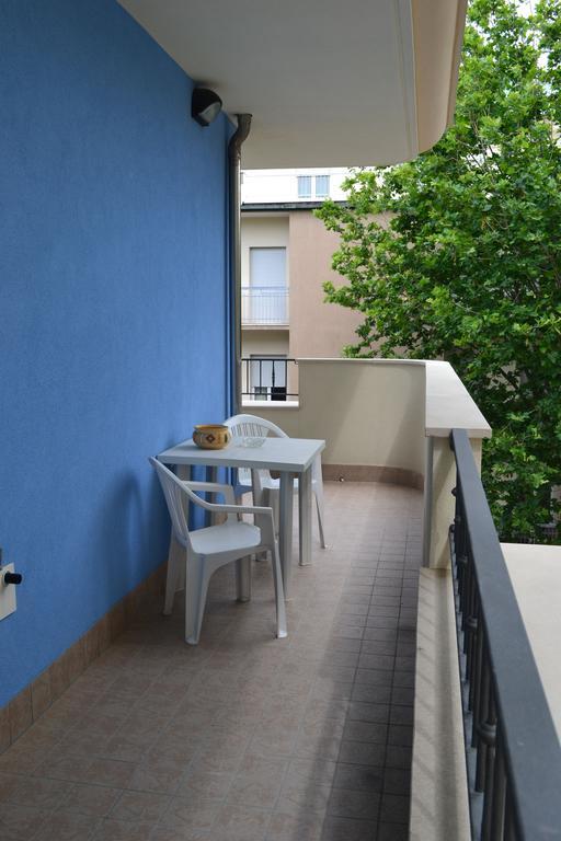 Residence Blu Marine Rimini Room photo