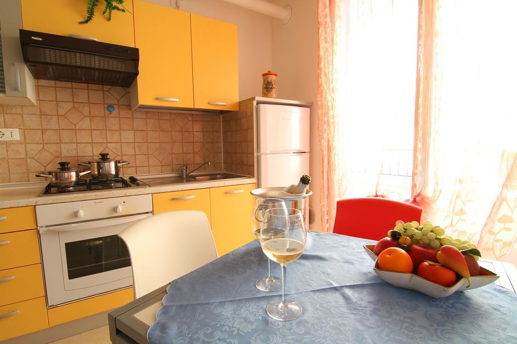 Residence Blu Marine Rimini Room photo