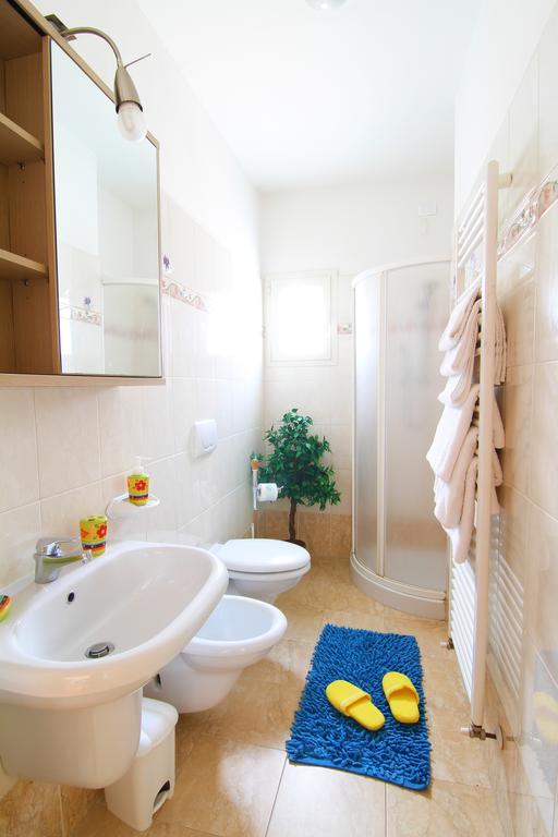 Residence Blu Marine Rimini Room photo
