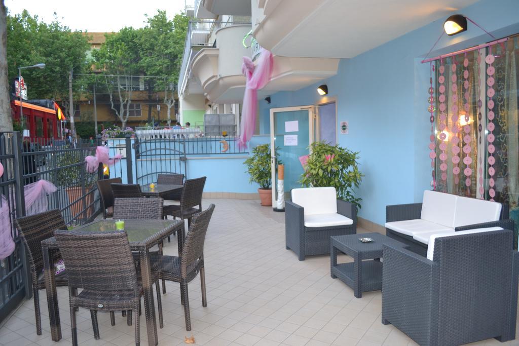 Residence Blu Marine Rimini Exterior photo