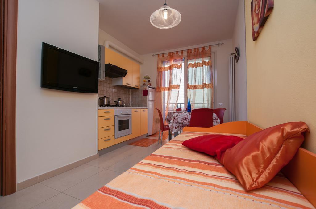 Residence Blu Marine Rimini Exterior photo